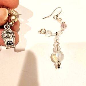 Mismatched popcorn earrings
